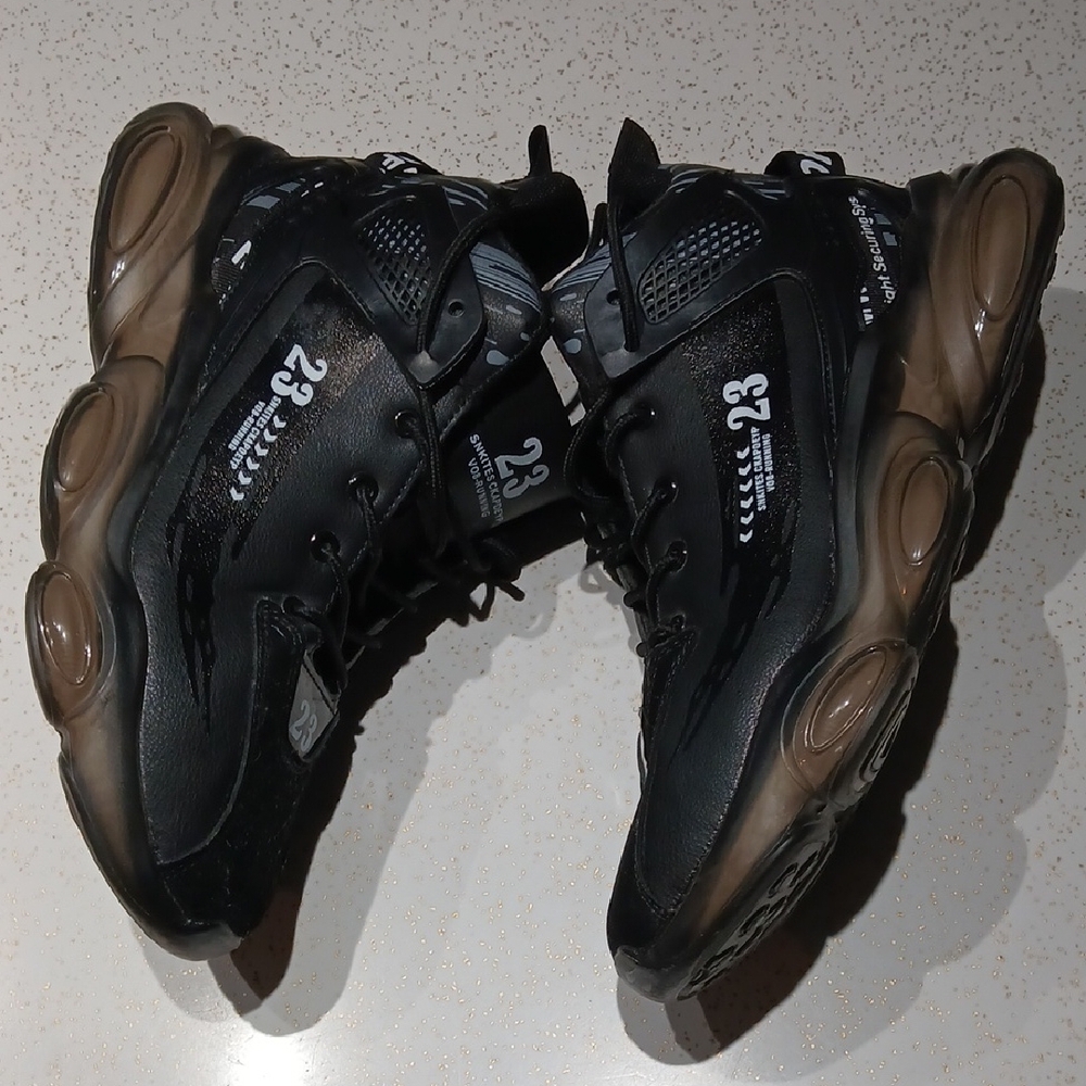 High Top Athletic Shoes With 23 Detail Sz 10 - Picture 2 of 14